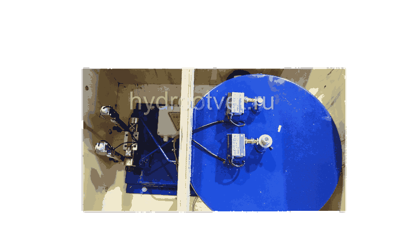 GDK03 with terminal box (based on DRB9-P365Z) - Станция смазки электрическая для двухлинейных систем, рабочее давление до 400 бар, подача 365 мл/мин, мощность двигателя 1,5 кВт, объем бака 60 литров; тип станции - Станция с системой управления с набором к