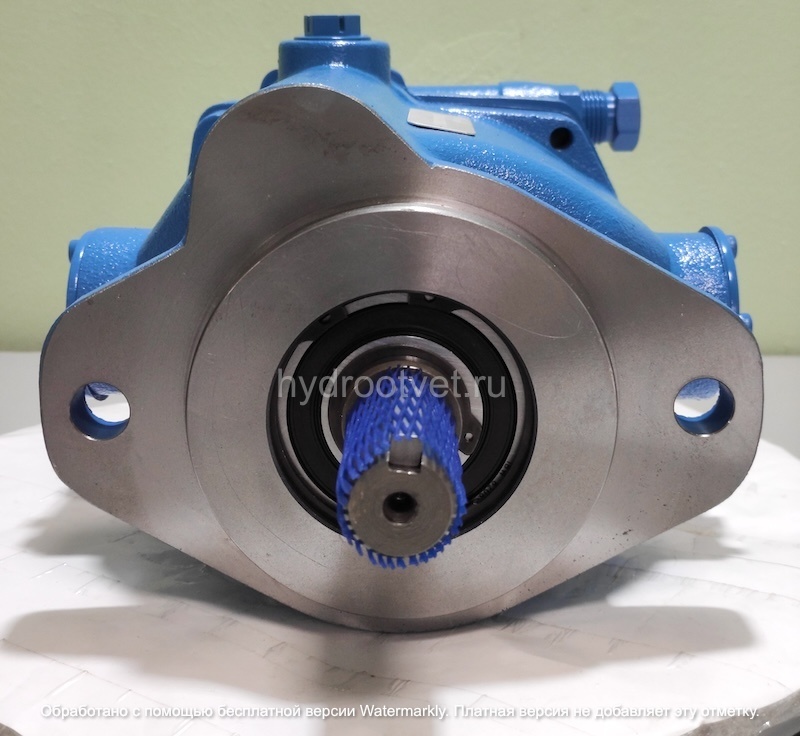 PVB15RSY31CM11 - Аксиально-поршневой насос регулируемый с наклонным диском, 33 см3, 210 бар, регулятор давления