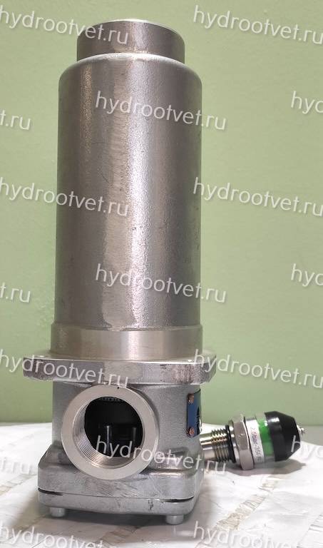 WKLFBN/HC60IC10D1.1/-L24 - Линейный фильтр гидравлический одинарный модели LF тонкость фильтрации 10 мкм, типоразмер 60, вид присоединения: резьба G3/4, материал корпуса - алюминий, рабочее давление до 100 бар, визуально-электрический (лампа с напряжением
