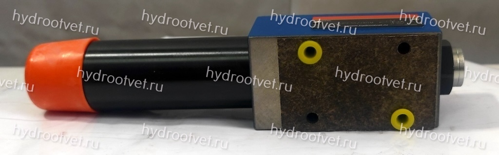 DR6DP2-5X/75Y - Редукционный клапан Ду 6 трехлинейный, прямого действия с давлением настройки до 75 бар, с элементом регулировки: 2 = винт, обратный клапан - есть