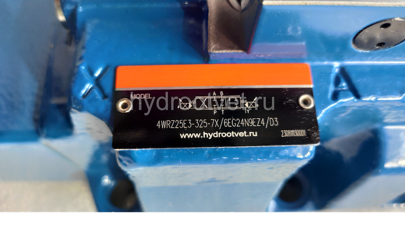 4WRZ32W6-520-7X/6EG24N9ETK4/D3V - Пропорциональный распределитель Ду32 без усилителя, номинальный расход 520 л/мин, схема W6, каналы управления ET - X и Y - внутренние