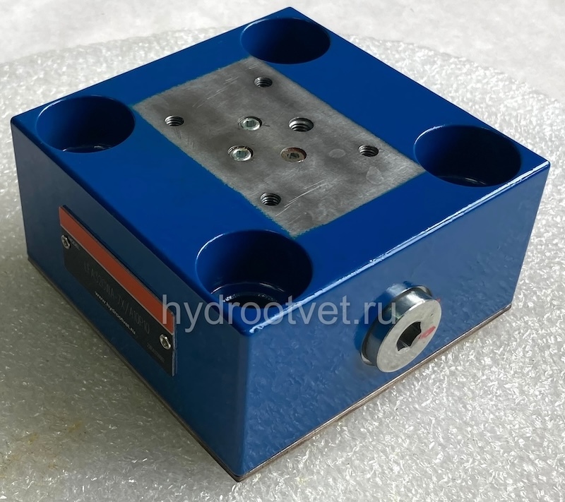 LFA32GWA-7X/ - Крышка для логического клапана, типоразмер Ду32 функционал - GWA = крышка со встроенным клапаном ''ИЛИ'' под установку распределителя Ду6, три выхода X, Z1 и Y, внешний канал X - нет, уплотнение NBR