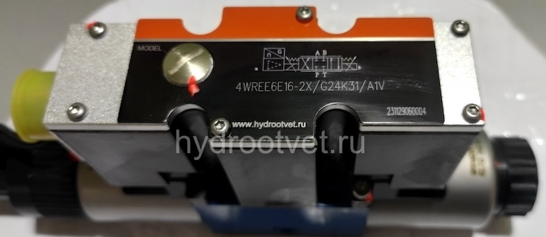 4WREE6E16-2X/G24K31/A1V - Пропорциональный распределитель с обратной связью по положению золотника со встроенным усилителем Ду6, A1 = ±10 В, номинальный расход 16 л/мин, схема E