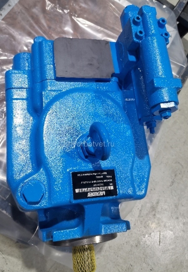 PVH057R01AA10B252000001AE1AB010A - Аксиально-поршневой насос регулируемый с наклонным диском, 57 см3