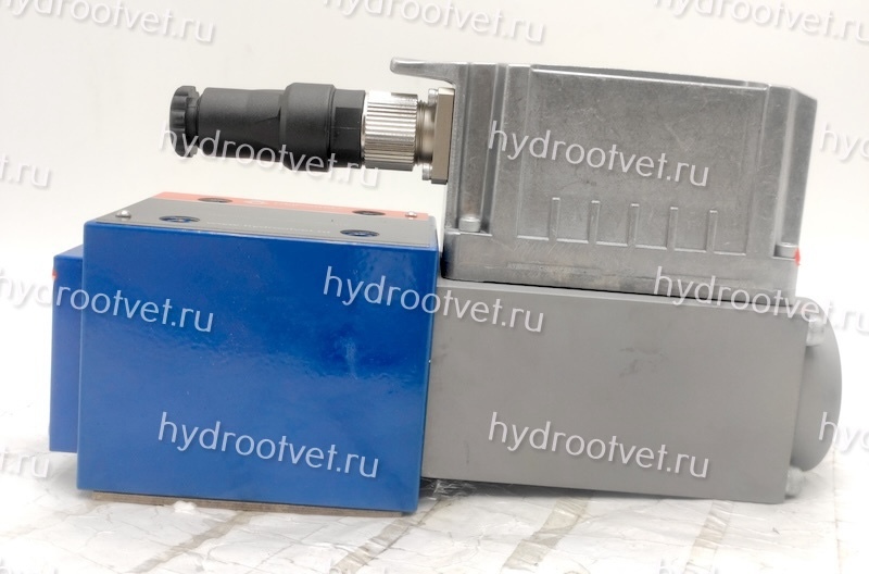 4WRPEH10C4B100L-2X/G24K0/A1M - Сервораспределитель Ду10 с обратной связью по положению золотника и встроенным усилителем (OBE), номинальный расход 100 л/мин, характеристика L - линейная, схема C4, сигнал управления A1 = ±10 V