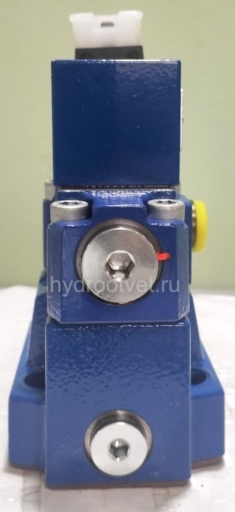 DBEM10-7X/200XYG24K4M - Пропорциональный предохранительный клапан без усилителя, Ду10, регулировка давления до 200 бар, сигнал управления 1600 мА