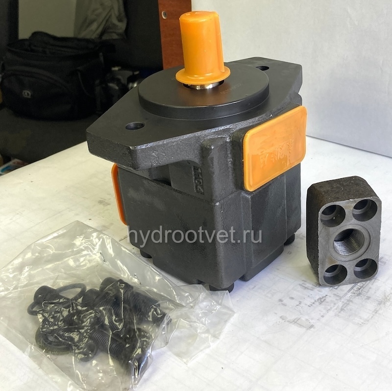 PV2R1-12RBU - Пластинчатый нерегулируемый насос с рабочим объемом 13 см3, взаимозаменяем с насосом НПл 12,5/16