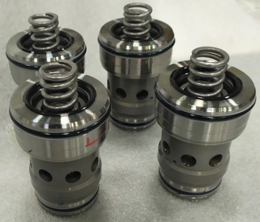 LC32DR40E7X/V - Логический клапан (патрон) Ду32, функция - редукционный клапан давления, давление открытия 4 бар, E = без канавки для тонкого уплотнения, уплотнение V = FKM