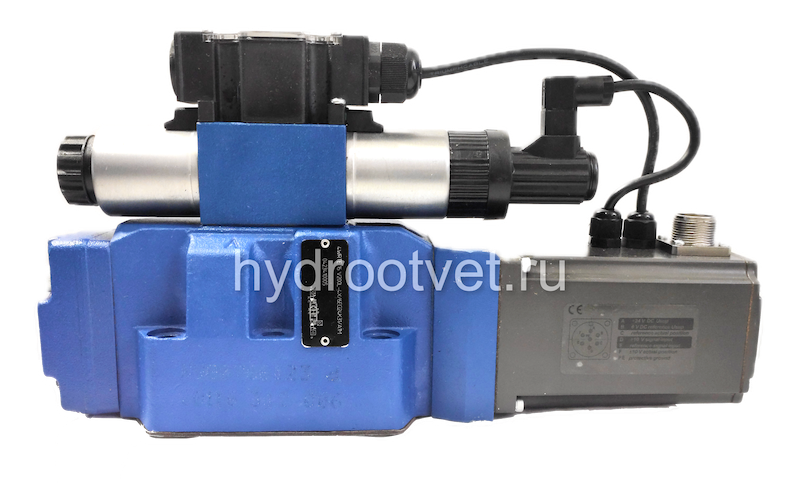 4WRTE16V200L-4X/6EG24K31/A1M - Пропорциональный быстродействующий распределитель с обратной связью по положению золотника и со встроенным усилителем (OBE), Ду16, A1 = ±10 В, номинальный расход 200 л/мин, схема V, каналы управления X и Y = внешние