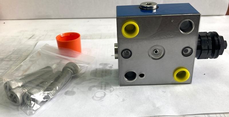 LFA25DBWD2-7X/200 - Крышка для логического клапана, типоразмер Ду25 функционал - DBWD2 = крышка с предохранительным клапаном с ручной настройкой с функцией запирания, под установку распределителя Ду6, два выхода X и Y, элемент регулировки - винт под шести