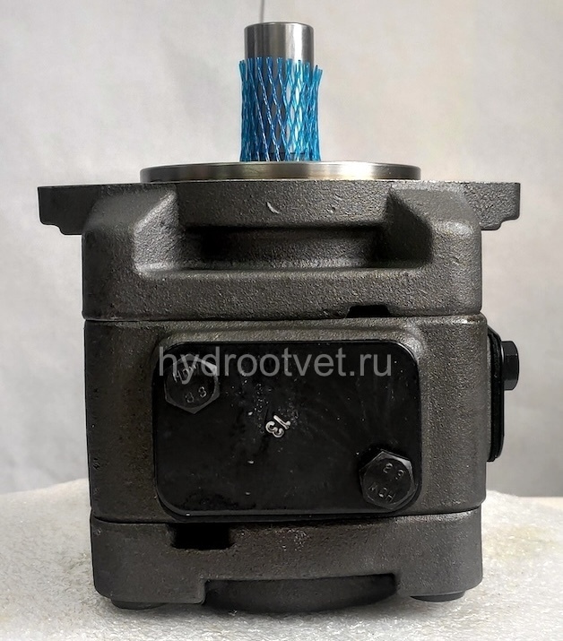 YLH2-32R-PC-10 - Шестеренный насос внутреннего зацепления с рабочим объемом 32 см3, аналог насоса PGH4-3X/032RE11VU2