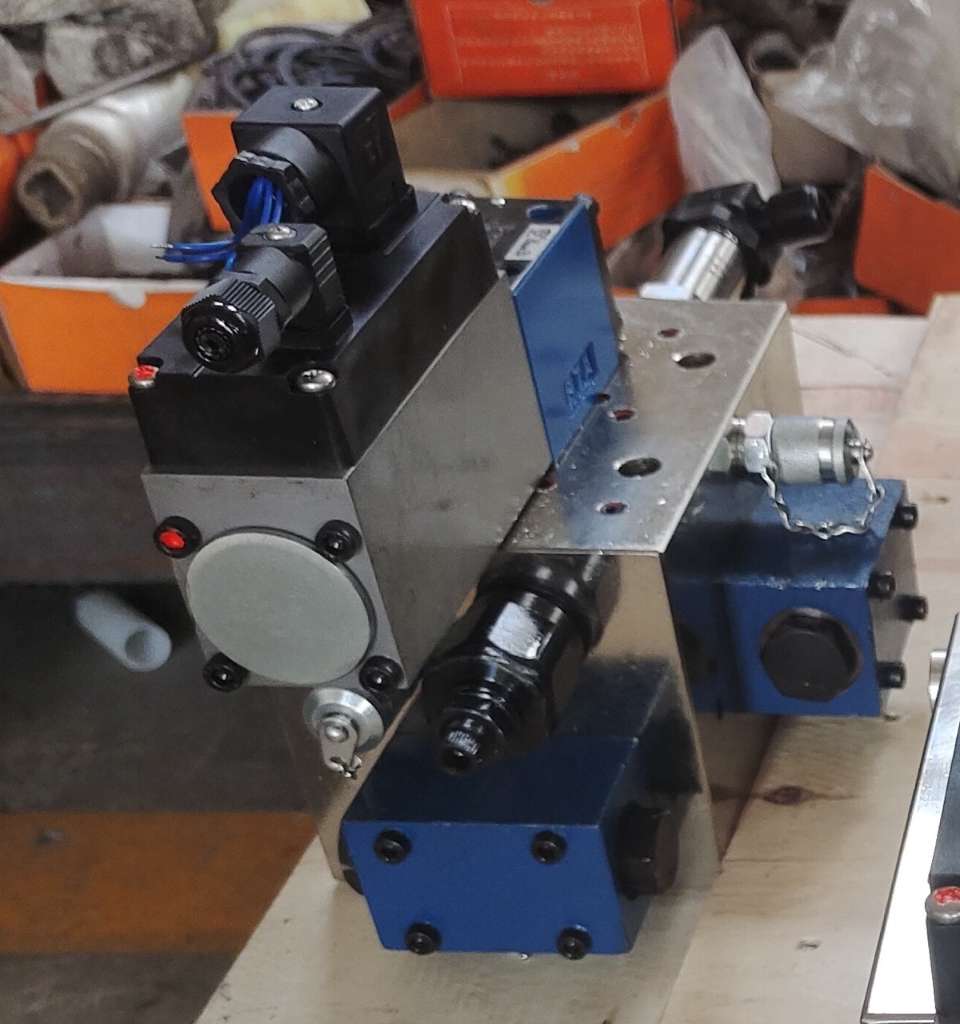 AGEV1-37305-AA/G24Z4M/H - Гидроблок в сборе с аппаратурой (производство Китай)