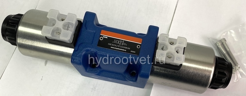 4WE10L5X/EG24N9K4/M - Гидрораспределитель золотниковый Ду 10 (серия 5X) с электроуправлением G24, схема L (74), возврат - пружинный