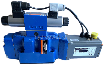 4WRKE16W8-200L-3X/6EG24K31/A1D3M - Пропорциональный распределитель с обратной связью по положению золотника и со встроенным усилителем (OBE), Ду16, A1 = ±10 В, номинальный расход 200 л/мин, схема W8-, каналы управления X и Y - внешние