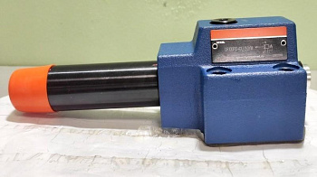 DR10DP2-4X/150Y - Редукционный клапан Ду 10 трехлинейный, прямого действия с давлением регулировки до 150 бар, 2 = винт, обратный клапан - есть